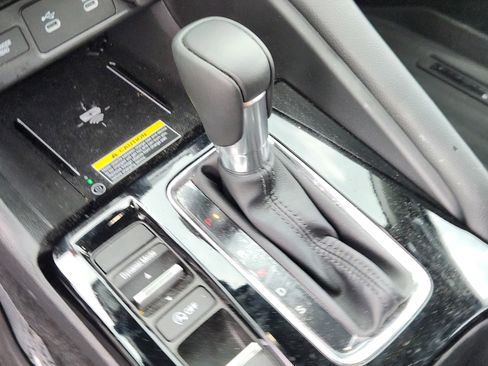 Certified 2026 Acura Integra FWD image 13