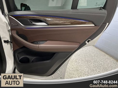Used 2019 BMW X3 xDrive30i w/ Premium Package AWD/4WD image 19