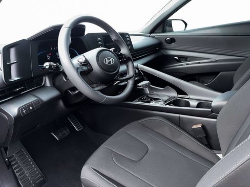 New 2026 Hyundai Elantra SEL Sport Premium FWD image 14