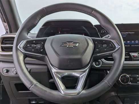 Used 2024 Chevrolet TrailBlazer ACTIV w/ Convenience Package image 12