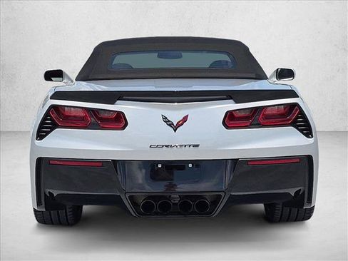 Used 2019 Chevrolet Corvette Stingray Convertible w/ 2LT Preferred Equipment Group RWD image 7