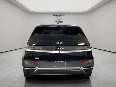Certified 2024 Hyundai Ioniq 5 SEL RWD image 4