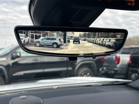 New 2026 GMC Terrain AT4 w/ Convenience Package III image 31