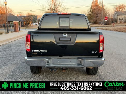 Used 2019 Nissan Frontier SV image 27
