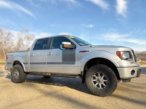 Used 2012 Ford F150 FX4 w/ FX Luxury Pkg image 4