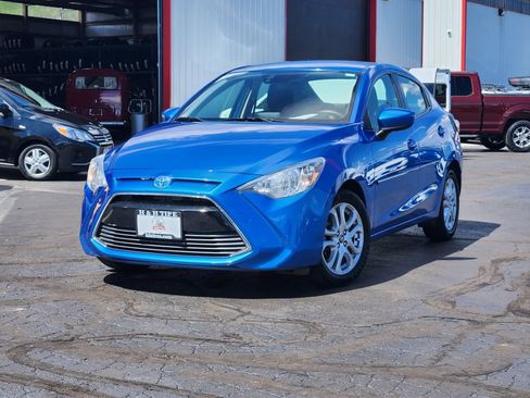 Used 2018 Toyota Yaris iA FWD image 1