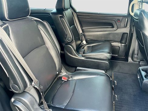 Used 2025 Honda Odyssey Touring image 30