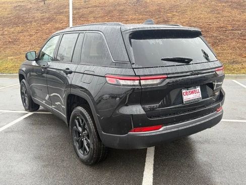 New 2026 Jeep Grand Cherokee Laredo image 38