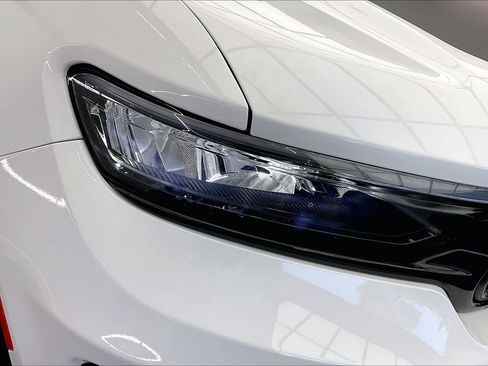 Used 2023 Jeep Grand Cherokee Trailhawk w/ Luxury Tech Group III image 28