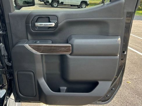 Used 2022 Chevrolet Silverado 1500 RST w/ Convenience Package II image 12