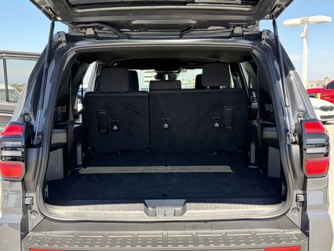 Certified 2026 Toyota 4Runner SR5 RWD image 22