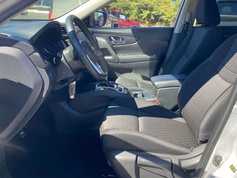 Used 2020 Nissan Rogue S w/ Special Edition Package image 6