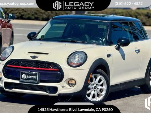 Used 2015 MINI Cooper S image 1
