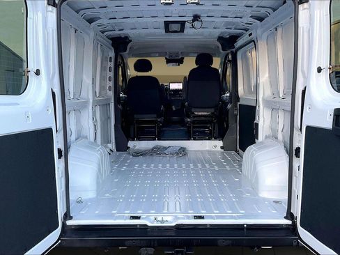 New 2026 RAM ProMaster 1500 w/ Premium Convenience Group image 5