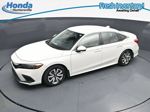 Used 2023 Honda Civic LX image 18