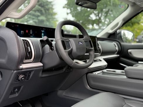 New 2027 Ford Expedition Active AWD/4WD image 12