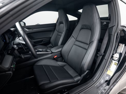 Certified 2025 Porsche 911 Carrera w/ Premium Package RWD image 5