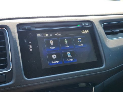 Used 2018 Honda HR-V EX image 21