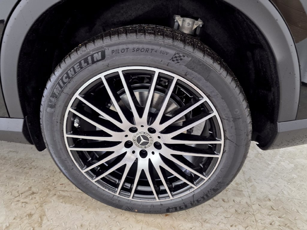 New 2027 Mercedes-Benz GLC 300 image 14