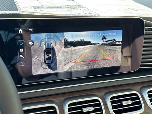 New 2026 Mercedes-Benz GLE 450 4MATIC image 26