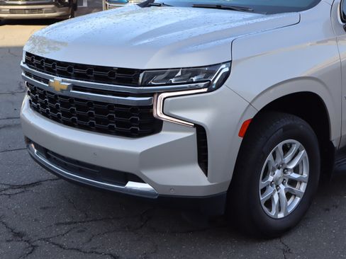 Used 2022 Chevrolet Tahoe LS RWD image 6