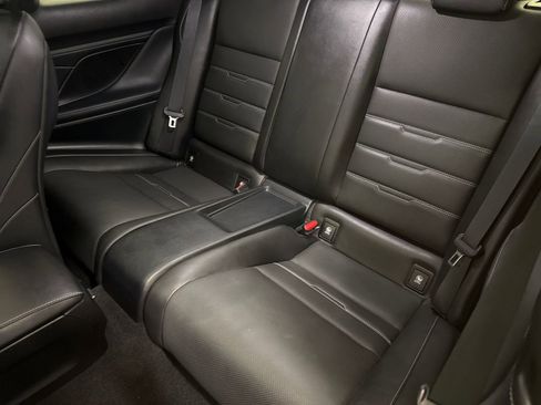 Used 2016 Lexus RC 200t RWD image 17