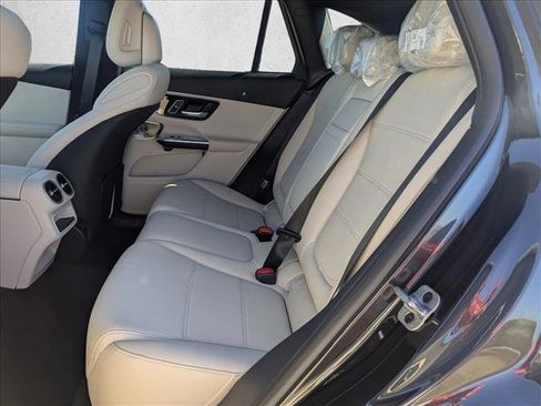 New 2026 Mercedes-Benz GLC 300 image 14