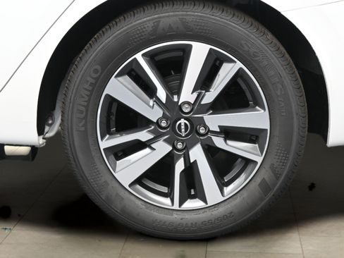 Certified 2025 Nissan Versa SV w/ Trunk Package FWD image 18