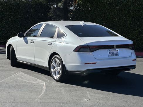 Used 2023 Honda Accord LX image 4