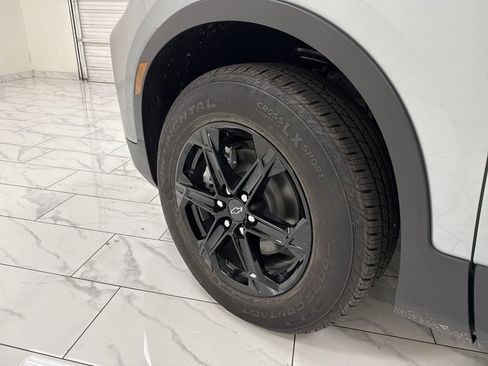 New 2025 Chevrolet Blazer LT w/ Convenience Package image 34