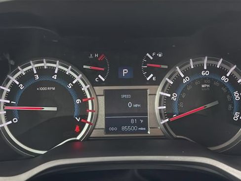 Used 2019 Toyota 4Runner TRD Off-Road AWD/4WD image 13
