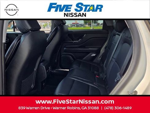 Used 2022 Lincoln Corsair FWD image 6