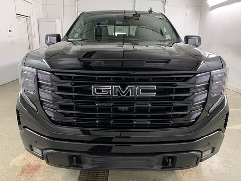 New 2026 GMC Sierra 1500 Elevation w/ Elevation Premium Package image 2