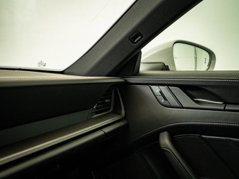 New 2026 Porsche 911 Carrera 4S image 51