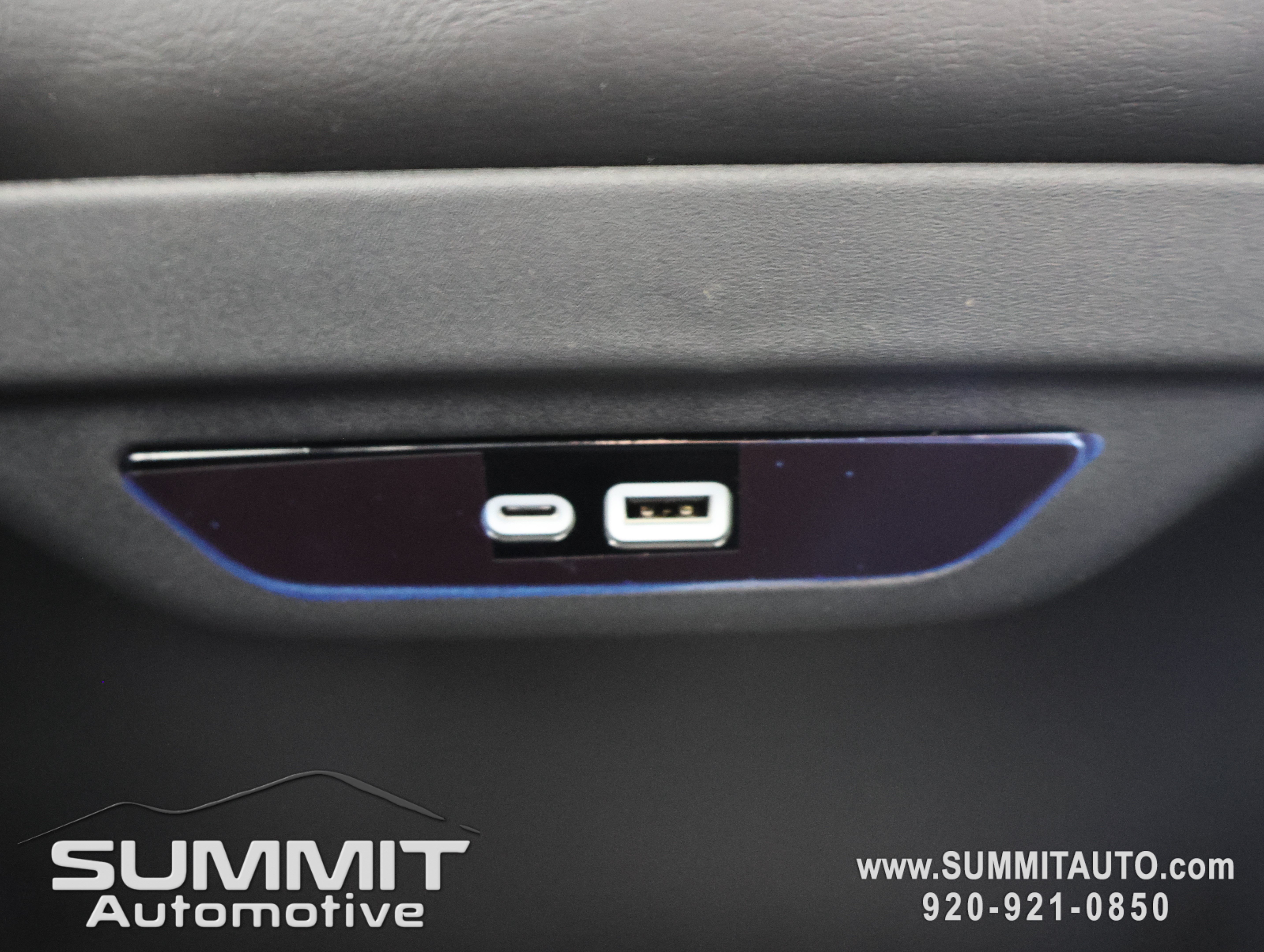 New 2027 Chrysler Pacifica Select AWD/4WD image 37