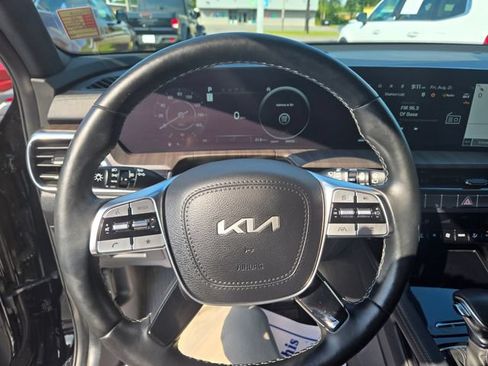 Used 2023 Kia Telluride SX Prestige AWD/4WD image 17