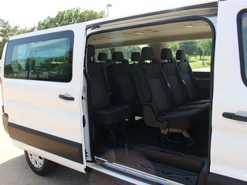 Used 2026 Ford Transit 350 XLT RWD image 16