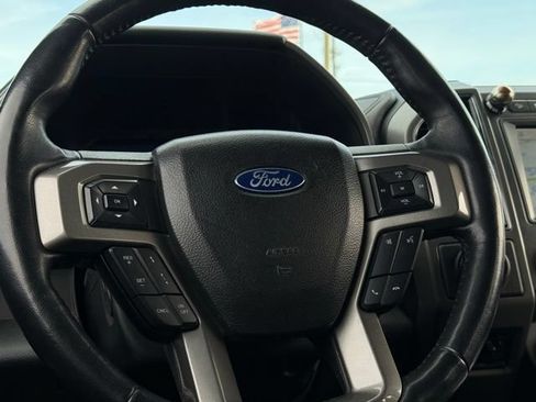 Used 2021 Ford Expedition XLT AWD/4WD image 10