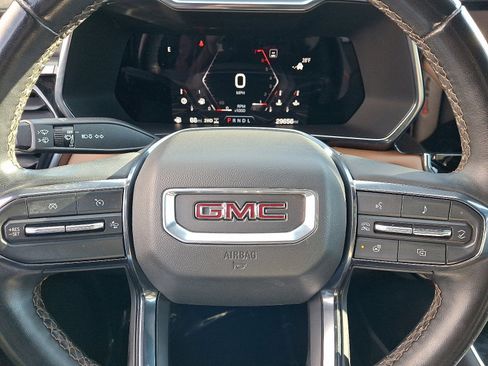 Used 2023 GMC Canyon AT4 w/ AT4 Premium Package image 20