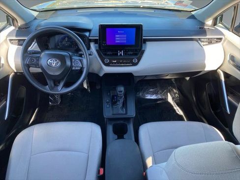 Certified 2026 Toyota Corolla Cross L FWD image 10