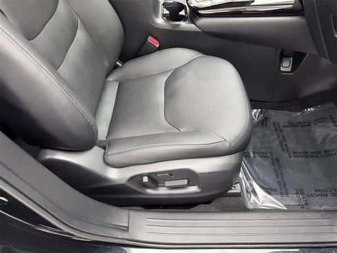 Used 2023 MAZDA CX-9 Touring image 48