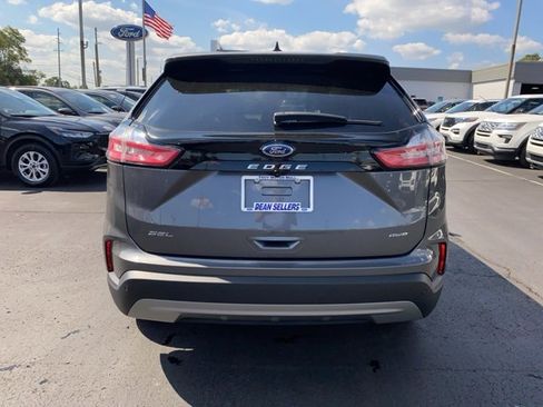 Certified 2022 Ford Edge SEL w/ Convenience Package image 6