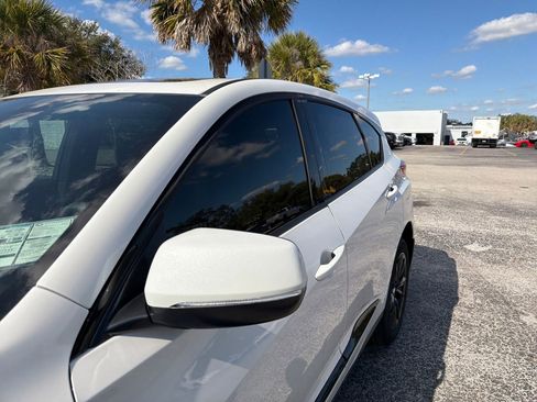 New 2026 Acura RDX SH-AWD image 11