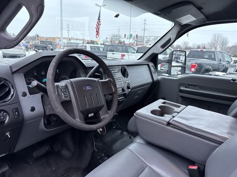 Used 2014 Ford F450 XL w/ Snow Plow Prep Package AWD/4WD image 15