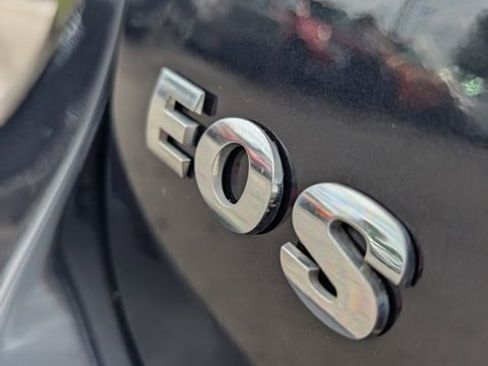 Used 2010 Volkswagen Eos Komfort image 21