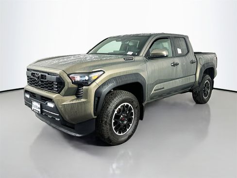 New 2025 Toyota Tacoma TRD Off-Road image 3