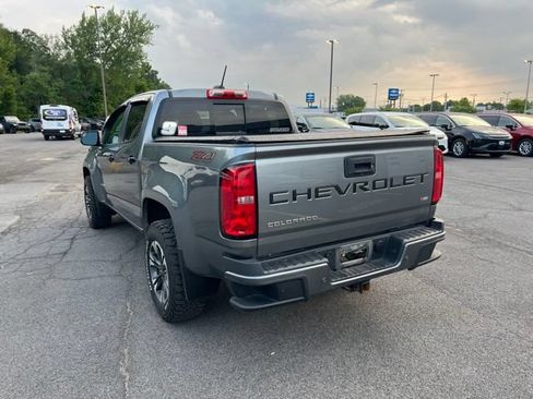 Used 2022 Chevrolet Colorado Z71 AWD/4WD image 4