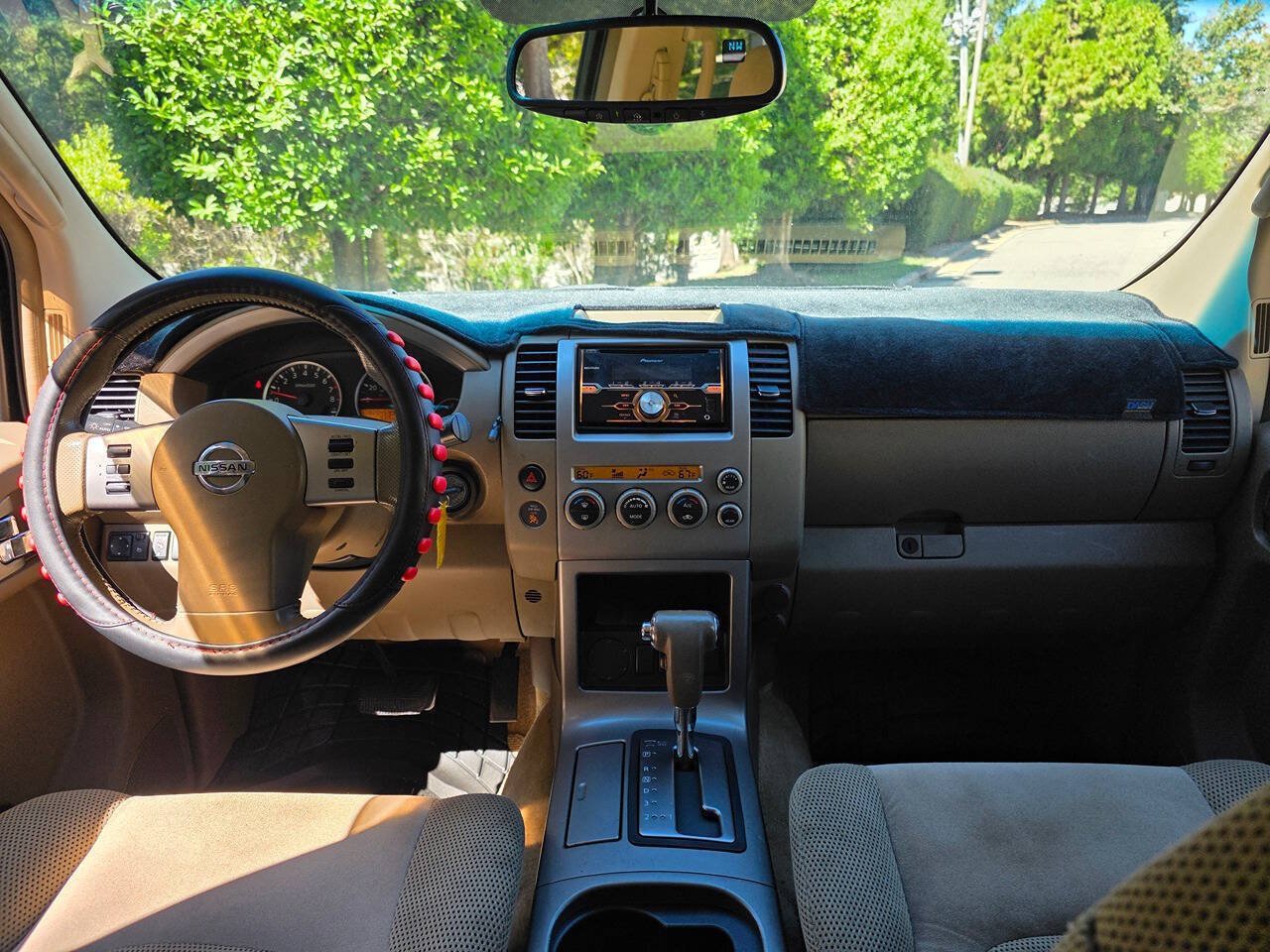 Used 2005 Nissan Pathfinder SE w/ (P01) Se Premium Pkg RWD image 14