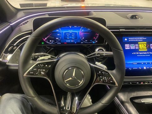 Used 2026 Mercedes-Benz E 450 4MATIC All-Terrain Wagon image 13