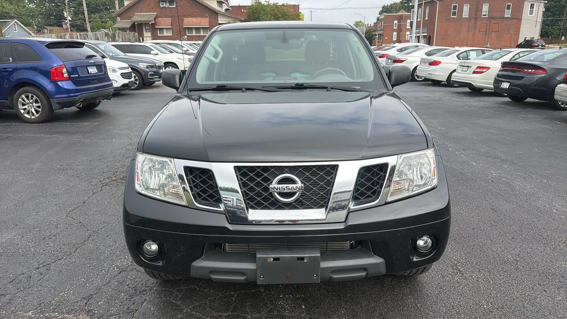 Used 2019 Nissan Frontier SV w/ Value Truck Package RWD image 2